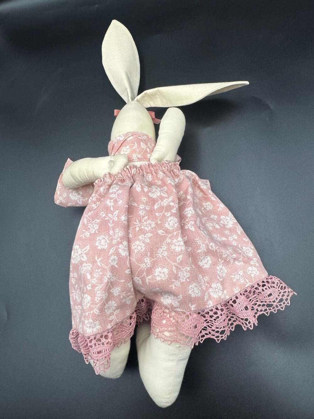Handmade Folk Art Rabbit Family Cloth Dolls Set of 3 Cottagecore - Picture 7 of 7